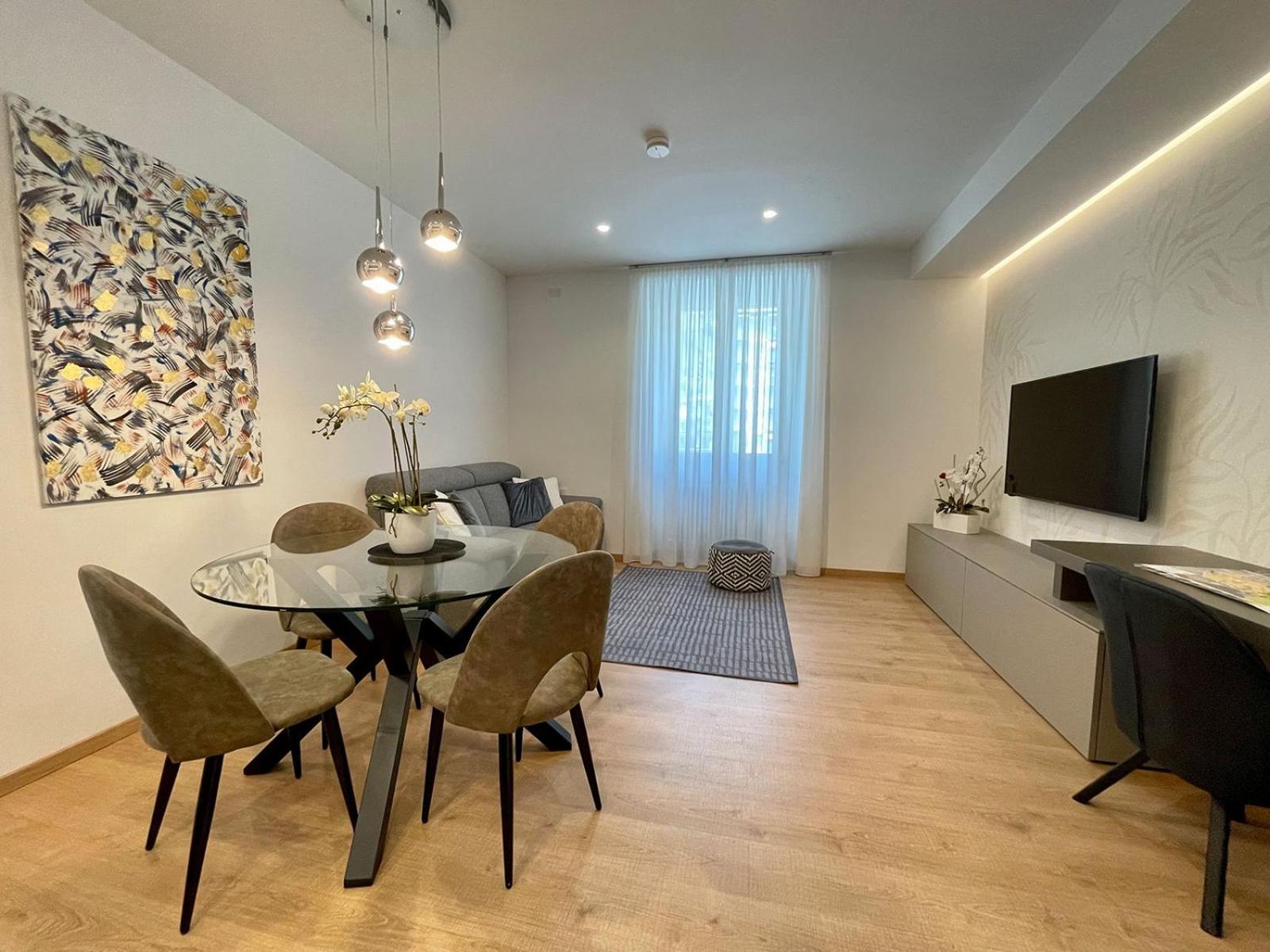 Clavis Luxury Apartments Chiavenna Esterno foto