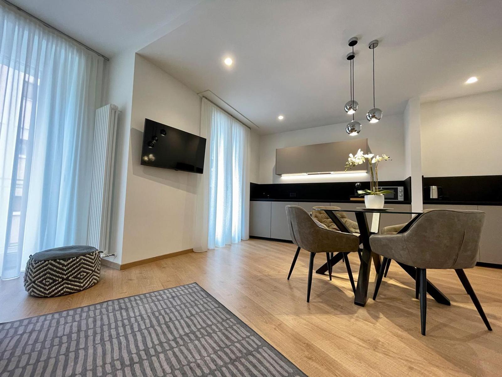 Clavis Luxury Apartments Chiavenna Esterno foto